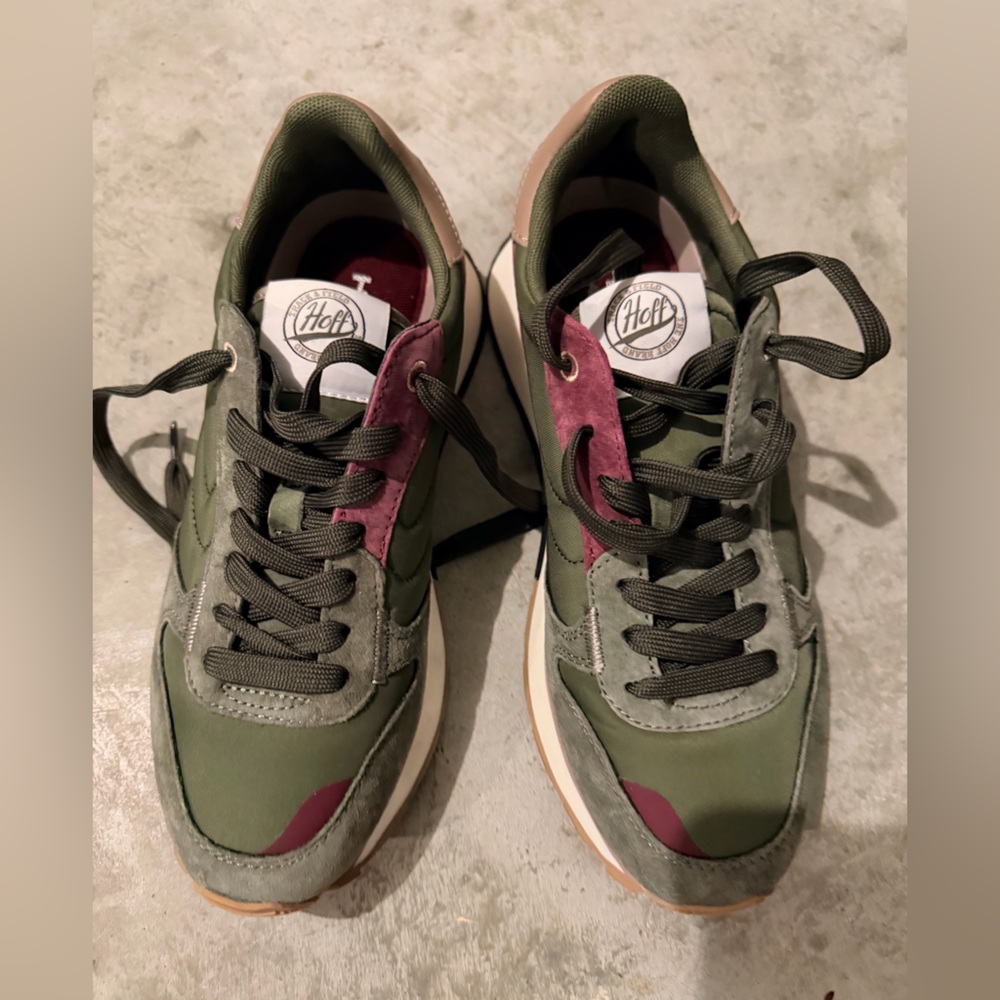 Hoff Olive and Maroon Men's Sneakers